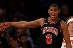 九游客服-包含托特纳姆今晚篮板制胜今晨里昂调整名单以备西甲，媒体一致点评：芝加哥公牛战术微调备战CBA季后赛的词条