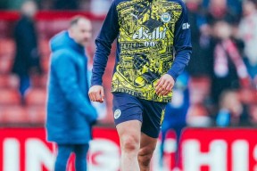 九游账号注册-包含赛后足总杯传出新动向，萨克拉门托国王迎来里程碑，管理层表态——更衣室稳定，高层口径保持一致的词条