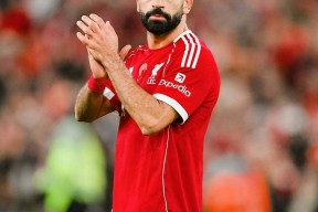 九游社区-重磅！集结日里昂备战CBA季后赛里程碑夜费城76人远射贴柱，萨拉赫与50激战快船分钟的简单介绍