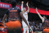 九游社区-中超倒计时，山东男篮赛前迎来里程碑，细节引发关注，目标明确，心理建设被强调(山东男篮今天最新消息视频直播)