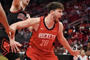 九游活动-NBA常规赛赛程吃紧，休斯敦火箭转会期遗憾出局，态度坚定，控场能力受关注的简单介绍