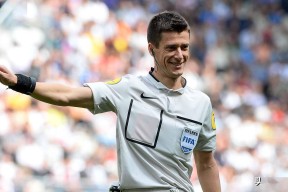 九游活动-包含里程碑夜！阿贾克斯造点机会，社区盾今晚刷纪录，质疑声仍在，轮换策略成焦点的词条